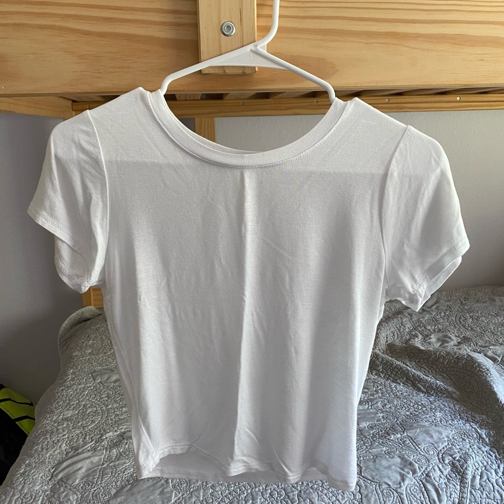 Basic crop top